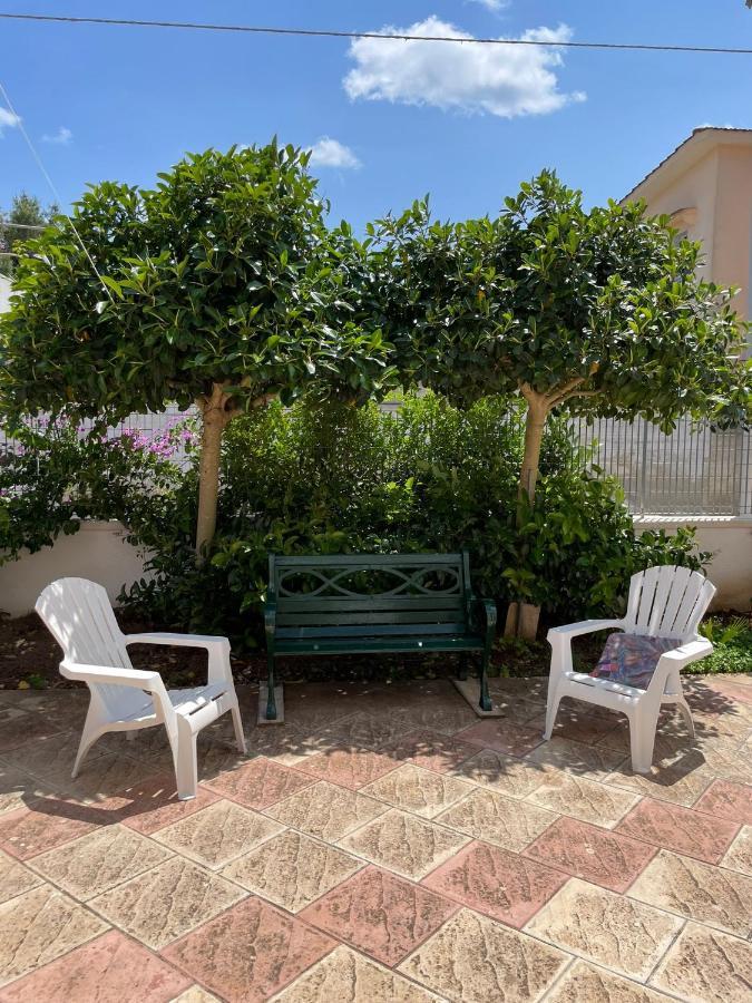 Villa Carmela A San Pietro In Bevagna Eksteriør billede