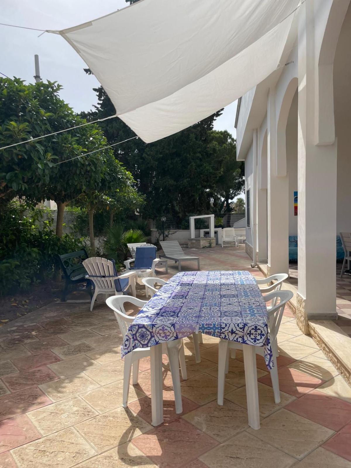 Villa Carmela A San Pietro In Bevagna Eksteriør billede